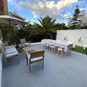  Pensión Coliving Mol-terrace, En-suite Bathroom, Fridge & Tv
