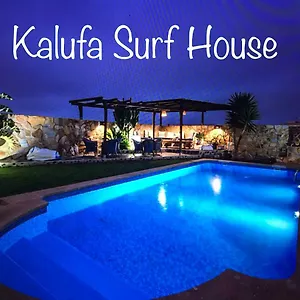  Hostal Kalufa Surf House