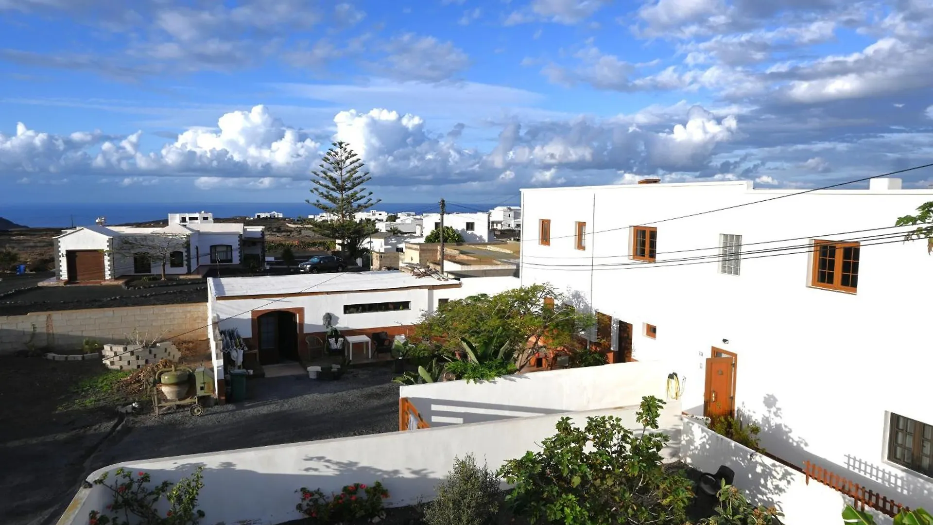 Hotel Nopasanada Tu Casa En Lanzarote El Cuchillo España