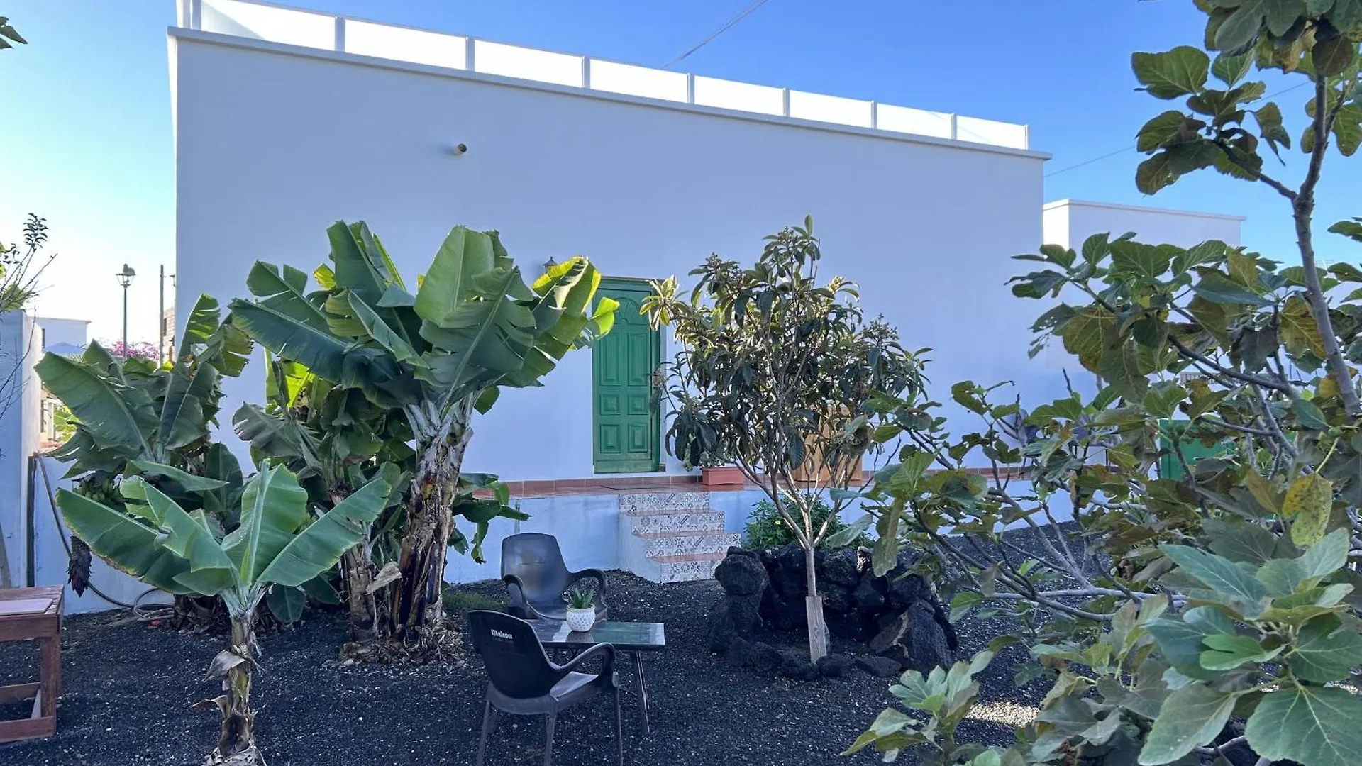 Hotel Nopasanada Tu Casa En Lanzarote El Cuchillo