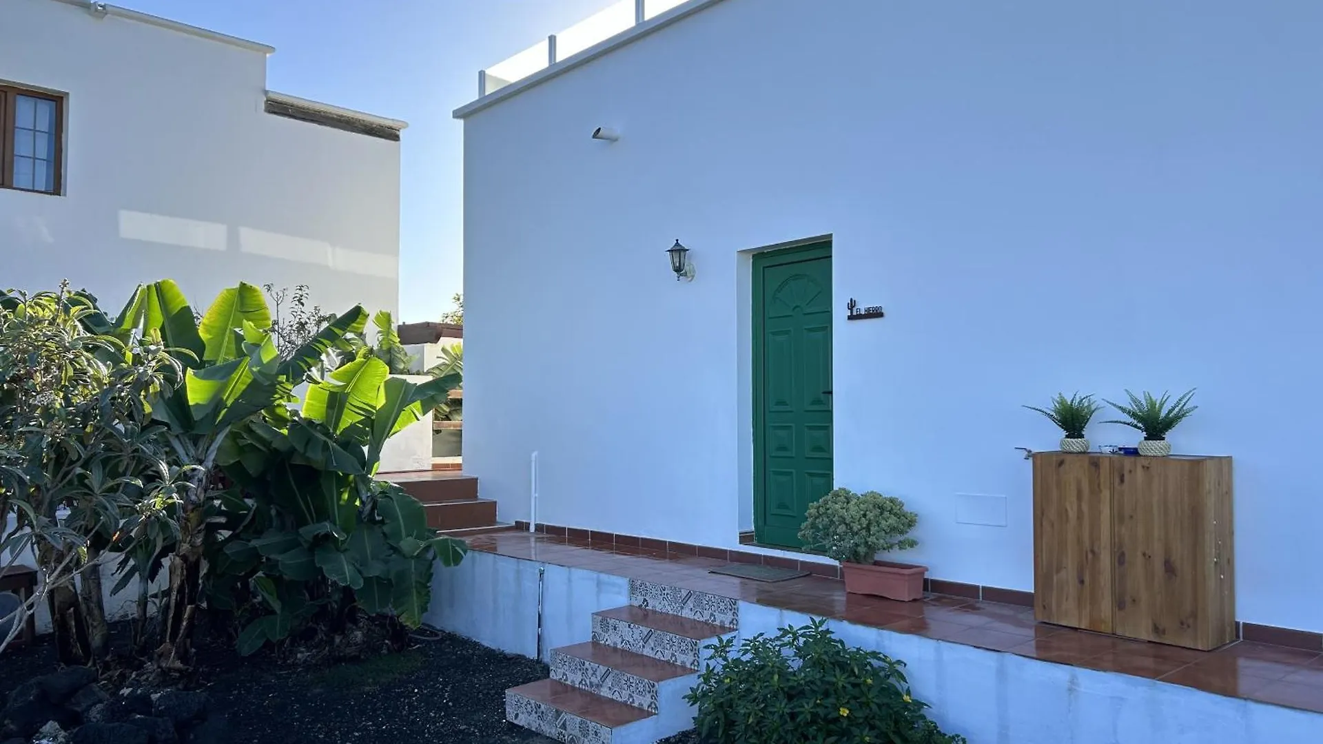 Pensión Hotel Nopasanada Tu Casa En Lanzarote El Cuchillo