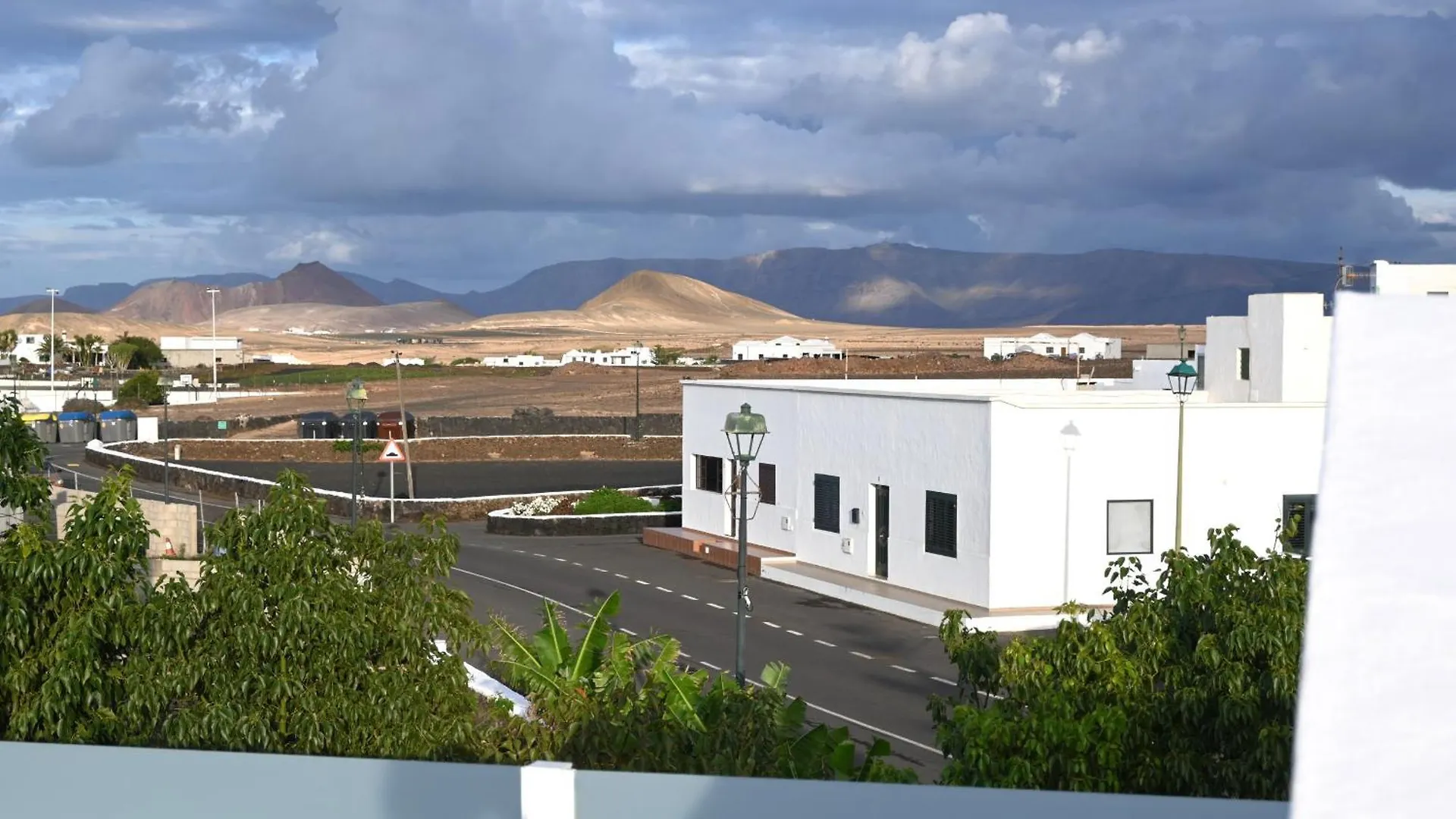 Hotel Nopasanada Tu Casa En Lanzarote El Cuchillo Pensión