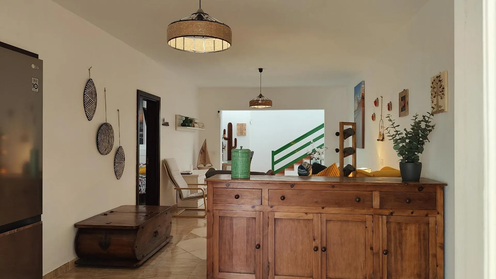 Hotel Nopasanada Tu Casa En Lanzarote El Cuchillo